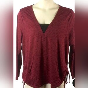 18/20 Avenue Knit Top Sweater Womens Plus Size Red Black V-Neck Ruched Sides
